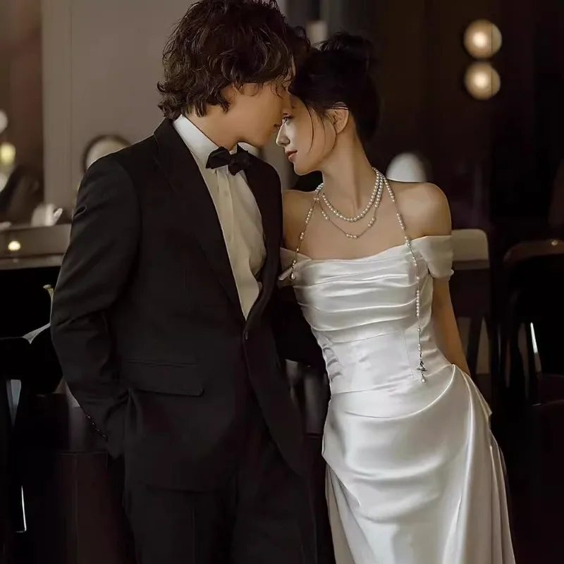 GIYSILE Customized Simple White Fragrant Wind Light Wedding Dress 2025 New One-shoulder Satin High Sense Shoulder Short Sleeves