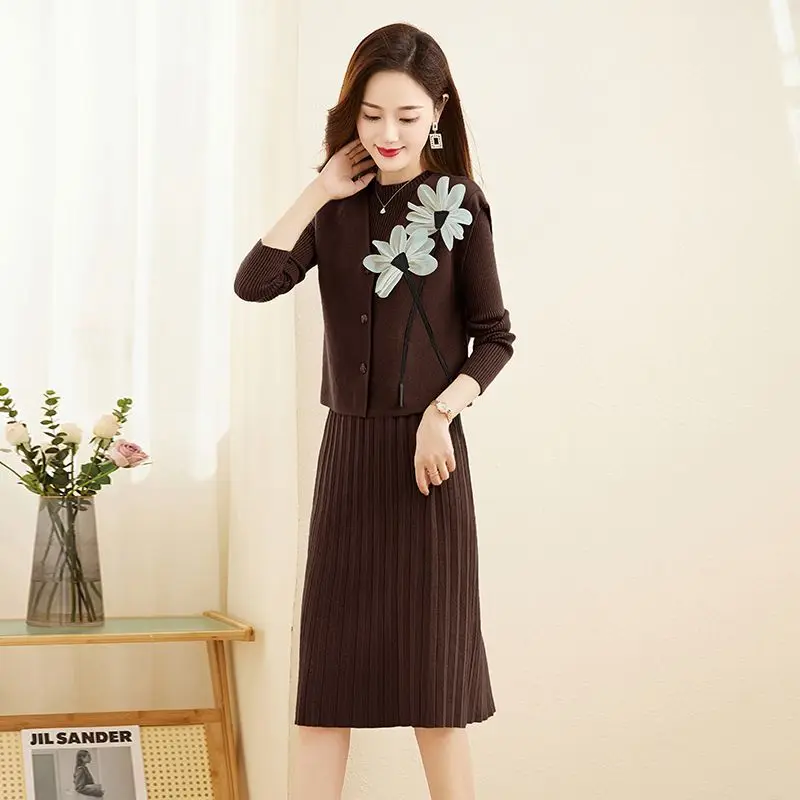 Women\'s Autumn and Winter Two-piece Knitted Dress New Mid to Long Style Slim Fit and Fashion Temperament Set Casual Dresses