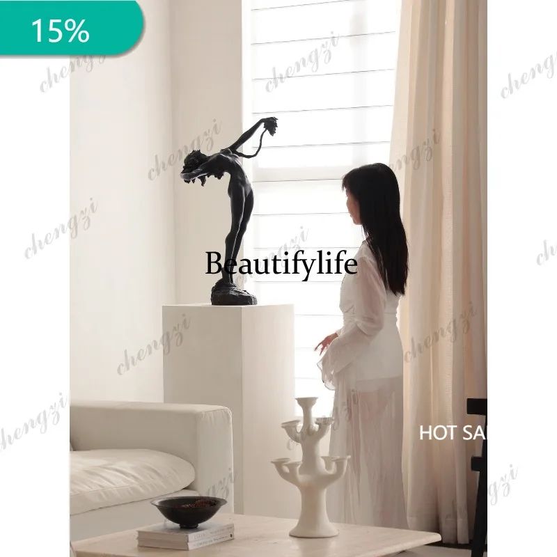 X173 Western classical figure sculpture medieval art antique copper resin light luxury ornament