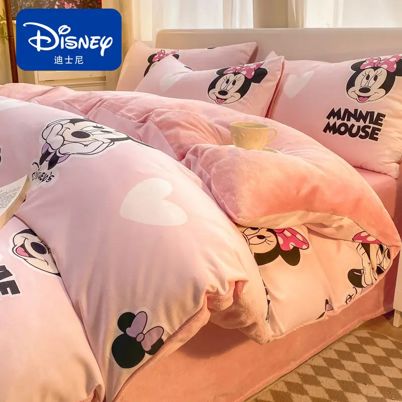 Winnie the Pooh Minnie Daisy Donald duck Mickey personalized cartoon pattern skin-friendly milk velvet bedding four-piece set