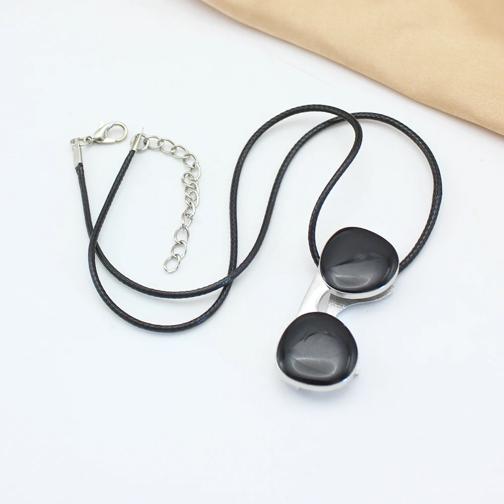 كبير أسود النظارات الشمسية قلادة المختنقون قلادة سلسلة الترقوة للرجال النساء موضة جديدة مجوهرات الزفاف الحب قلادة الصبي هدية