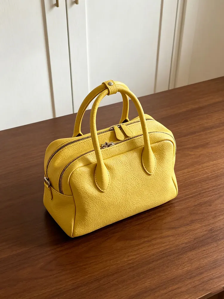 

Yellow Bowling Bag Women's Style 2026 New Luxury Small Audience High-End Sensation Elegant Handbag Commuter Pillow Bag Summer