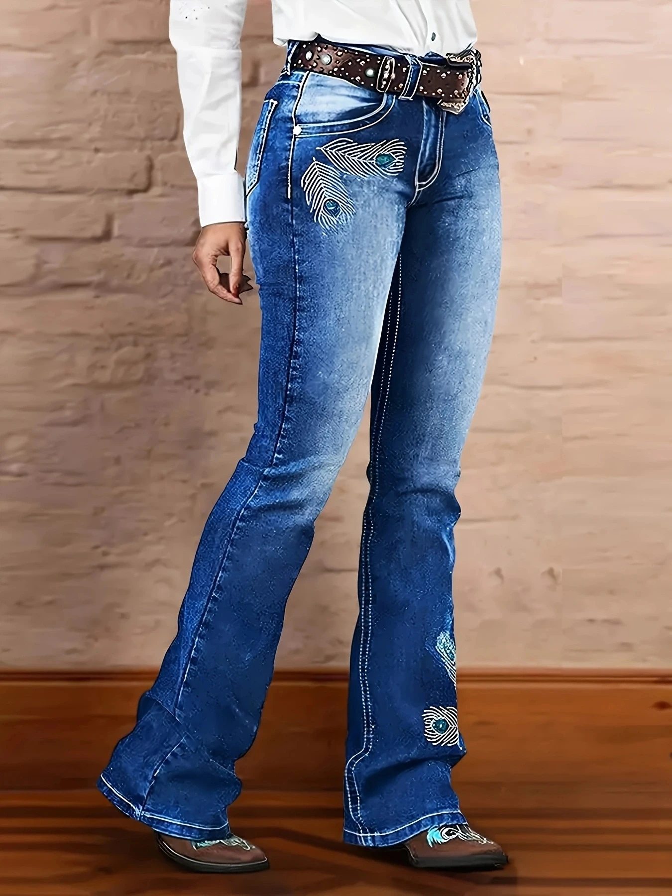 

Женские синие эластичные расклешенные джинсы со средней талией и имитацией перьев павлина с вышивкой