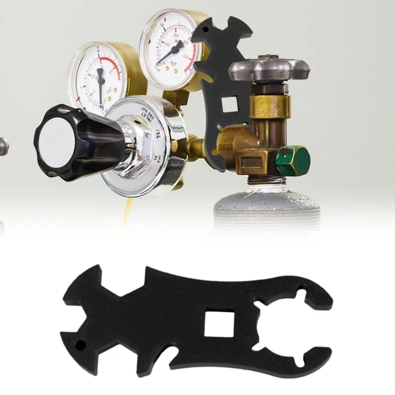 

Универсальный газовый ключ, ключ для газовых баллонов, многофункциональный ключ для газового регулятора с открывалкой для бутылок для газовых баллонов для кемпинга на открытом воздухе