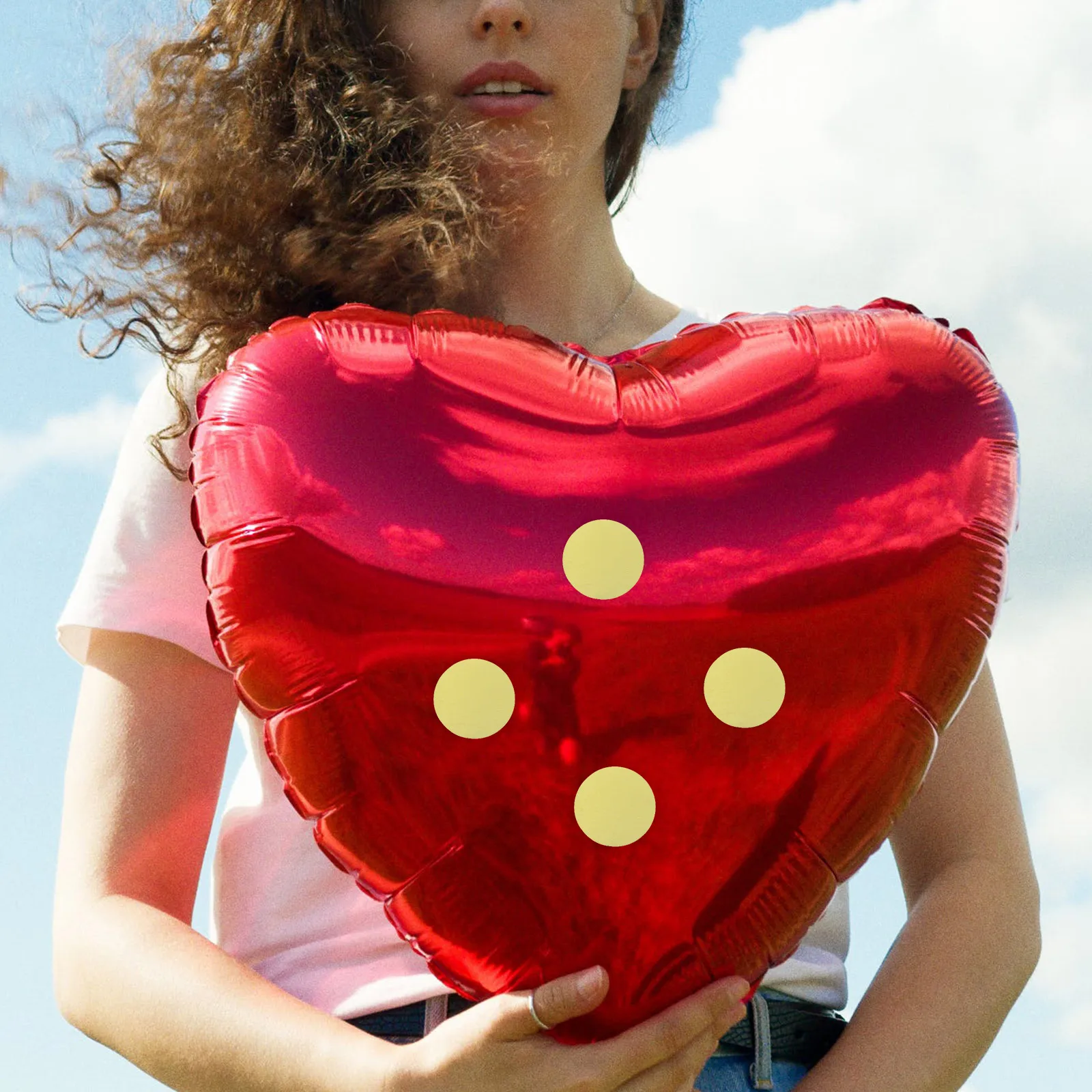 

Golden Sticker Labels Round Adhesive Gift Tags PVC Material Easy Installation Remove No Residue Decorative Art Decals Perfect