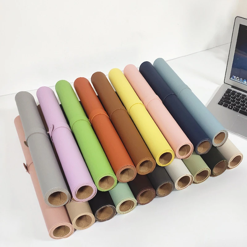 1pc Nail Art Tafelmat Opvouwbare Handsteun Lederen Pad voor Nagel Armsteun Kussen Vuilafstotend Studio Bureaumat Gemakkelijk schoon te maken