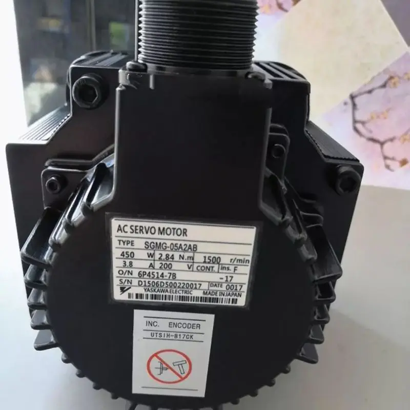 New SGMG-05A2AB Yaskawa Servo Motor In Stock