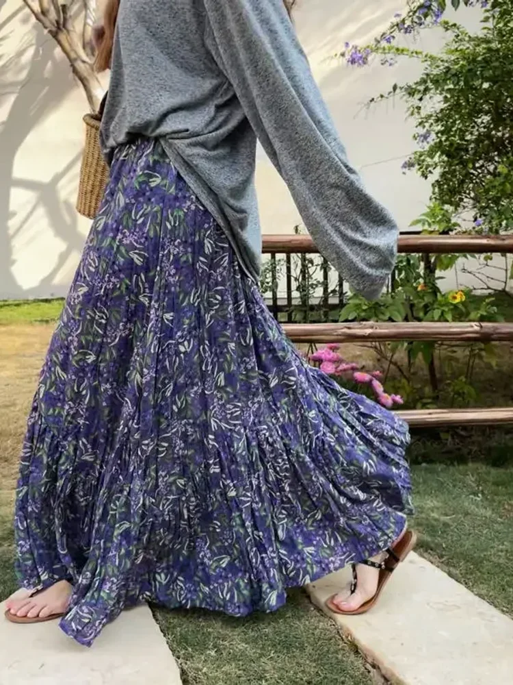 Femmes jupe violet en mousseline de soie florale jupes mi-longues 2025 été nouveau tempérament rétro maigre plissé mode coréenne vêtements