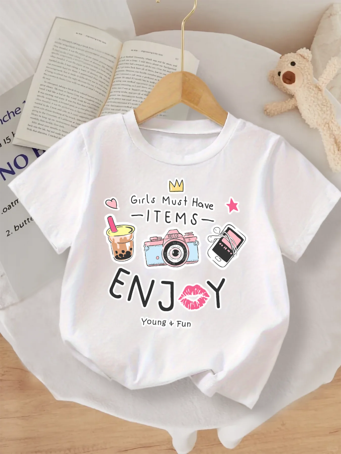 

Summer Leisure Lovely Girl White Short Sleeve, Small Items Cartoon Pattern Printed Short Sleeve, Suitable For Daily Outing