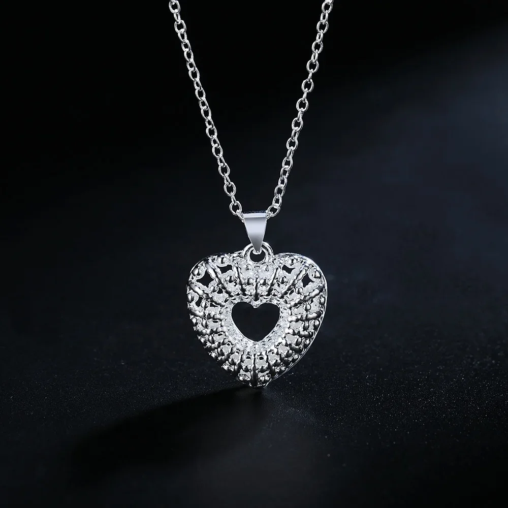 Charms , love heart wedding silver Plated FOR women necklace jewelry lady fashion cute pendant hot sale LN044