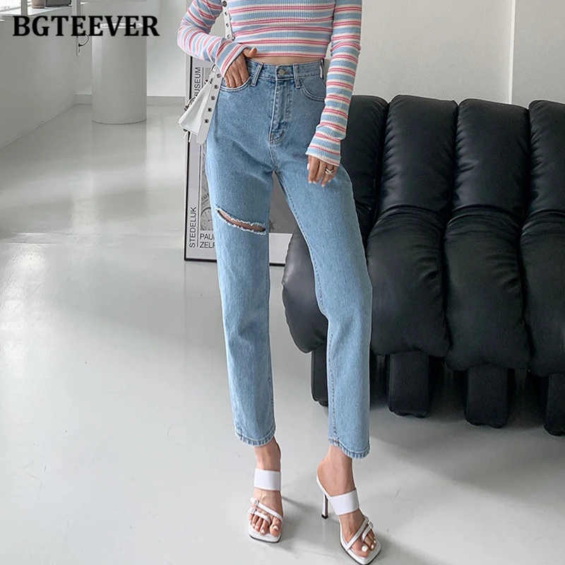 

BGTEEVER Spring Summer High Waist Pockets Ripped Holes Jeans Pants Women Casual Pencil Denim Pants for Women