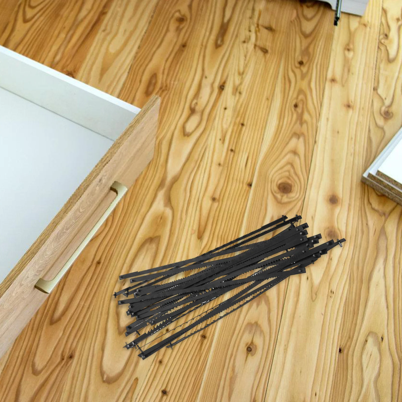 

24Pcs Woodworking Jigsaw Blades Carbon Steel Heavy Duty Curved Cutting Blades Metal Plastic Replacement Hacksaw Supply