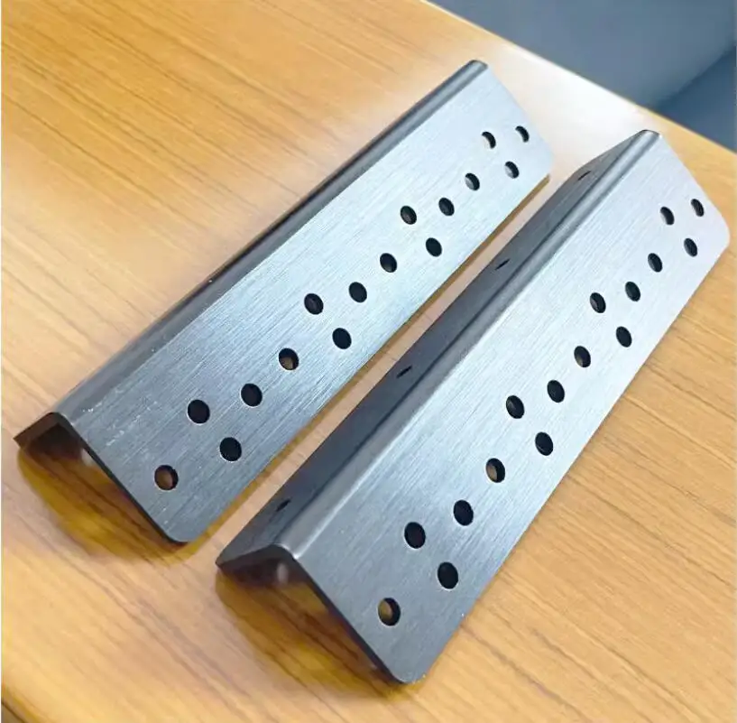 ترانزستور مملوء بالألومنيوم ، معدن أسود ، توصيل حراري ، زوج واحد