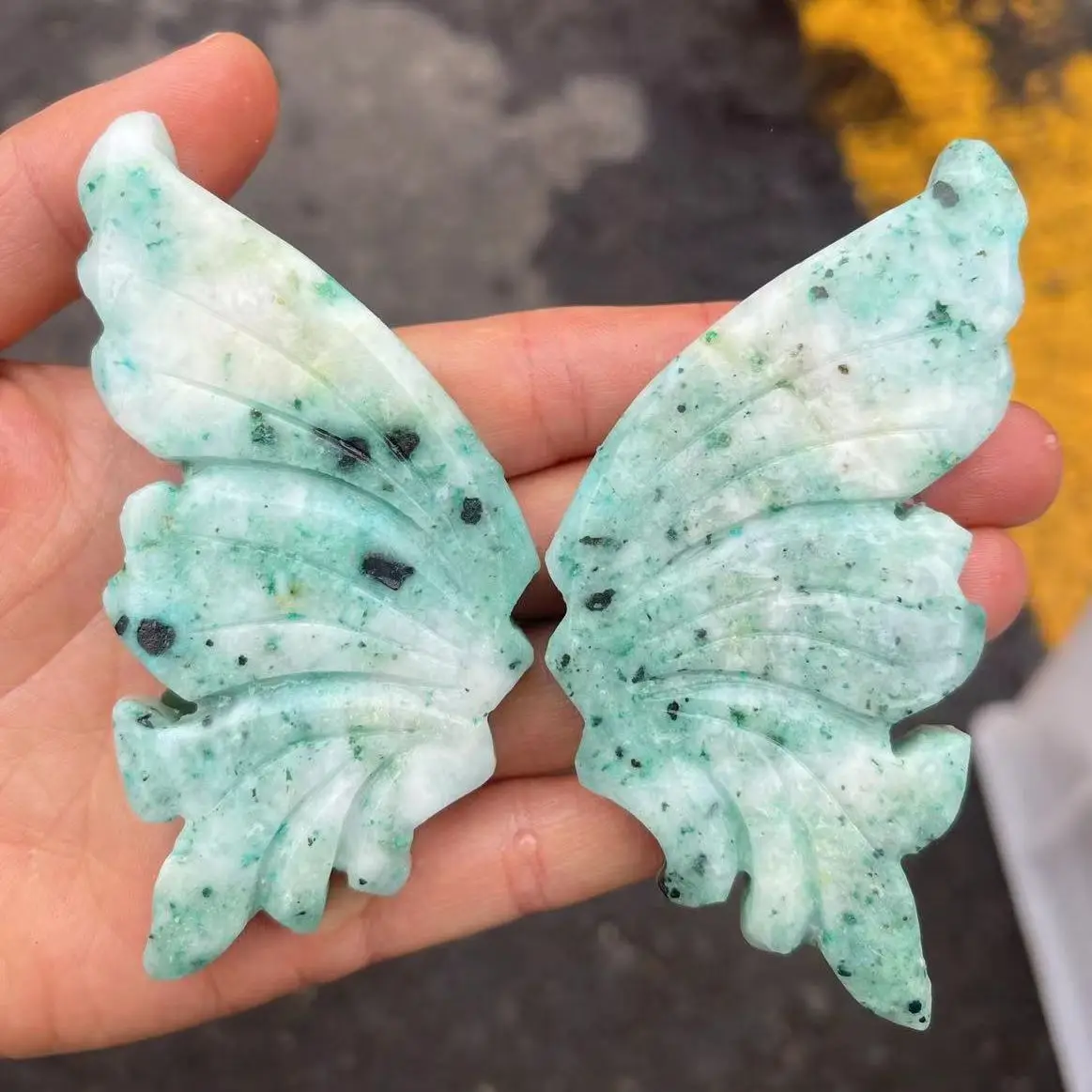 Natural Energy Fynchenite Hand-Carved Butterfly Wings Home Decor Natural Quartz C++++ Her