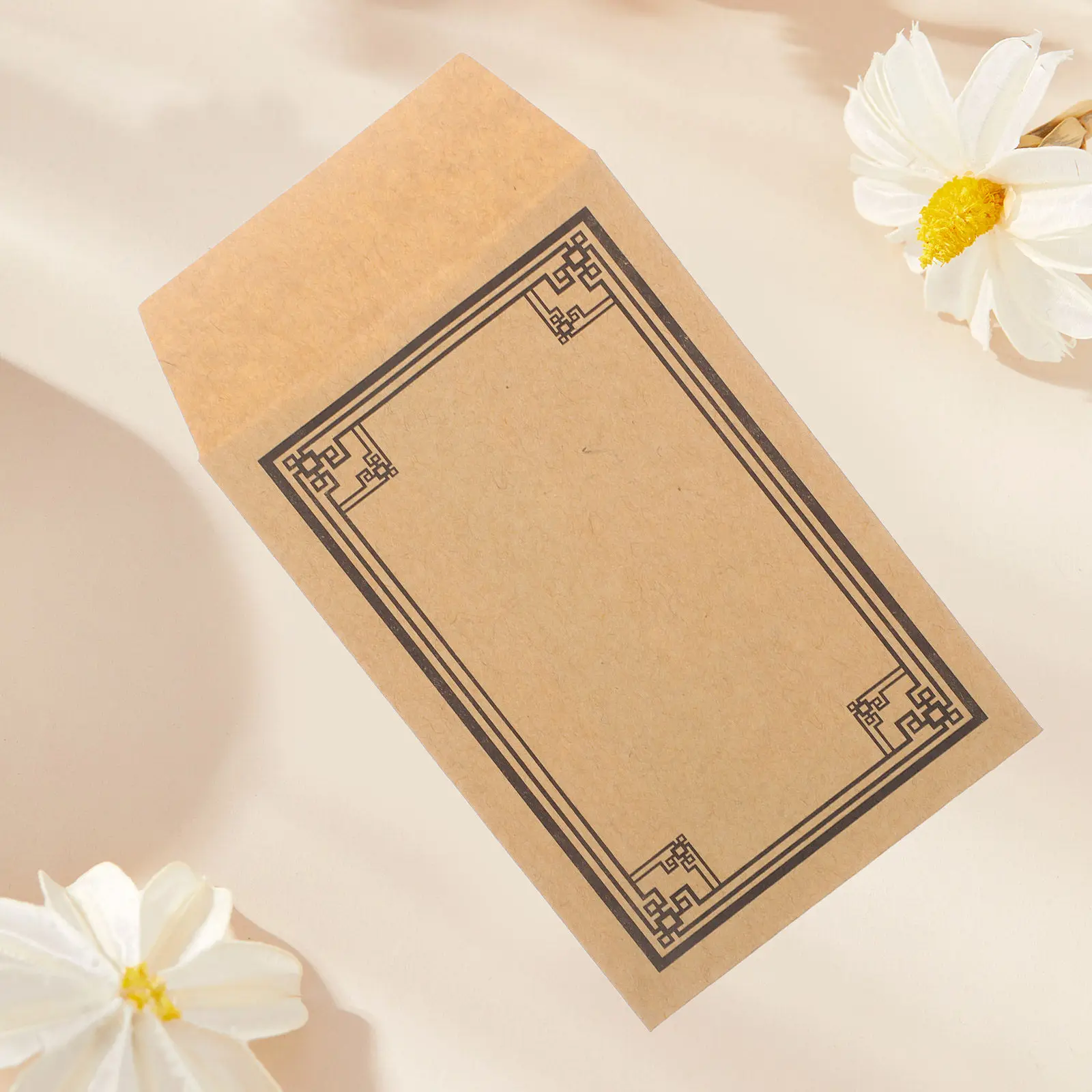 

50Pcs Peel Seal Kraft Paper Envelopes Brown Eco Friendly Mini Envelopes for Coins Cash Budgeting Savings Money Sorting Home