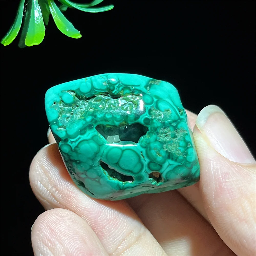 Malachite Palm Natural Green Crystal Gemstone Stone Quartz Tumbled Bulk Reiki Aquarium Decoration Material Jewelry Polished