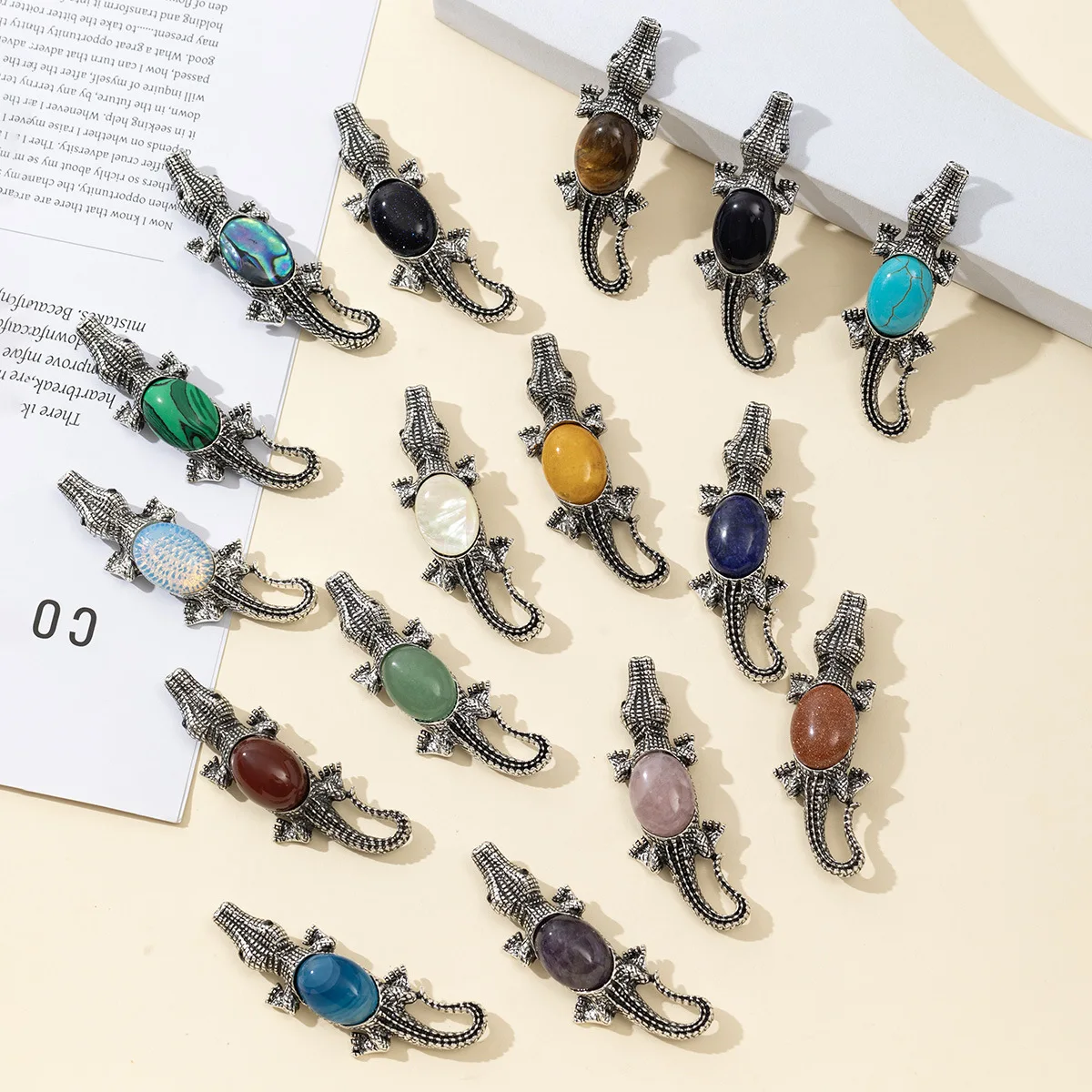 Alloy inlaid creative cartoon crocodile-shaped semi-precious stone shell diy Jewelry accessories