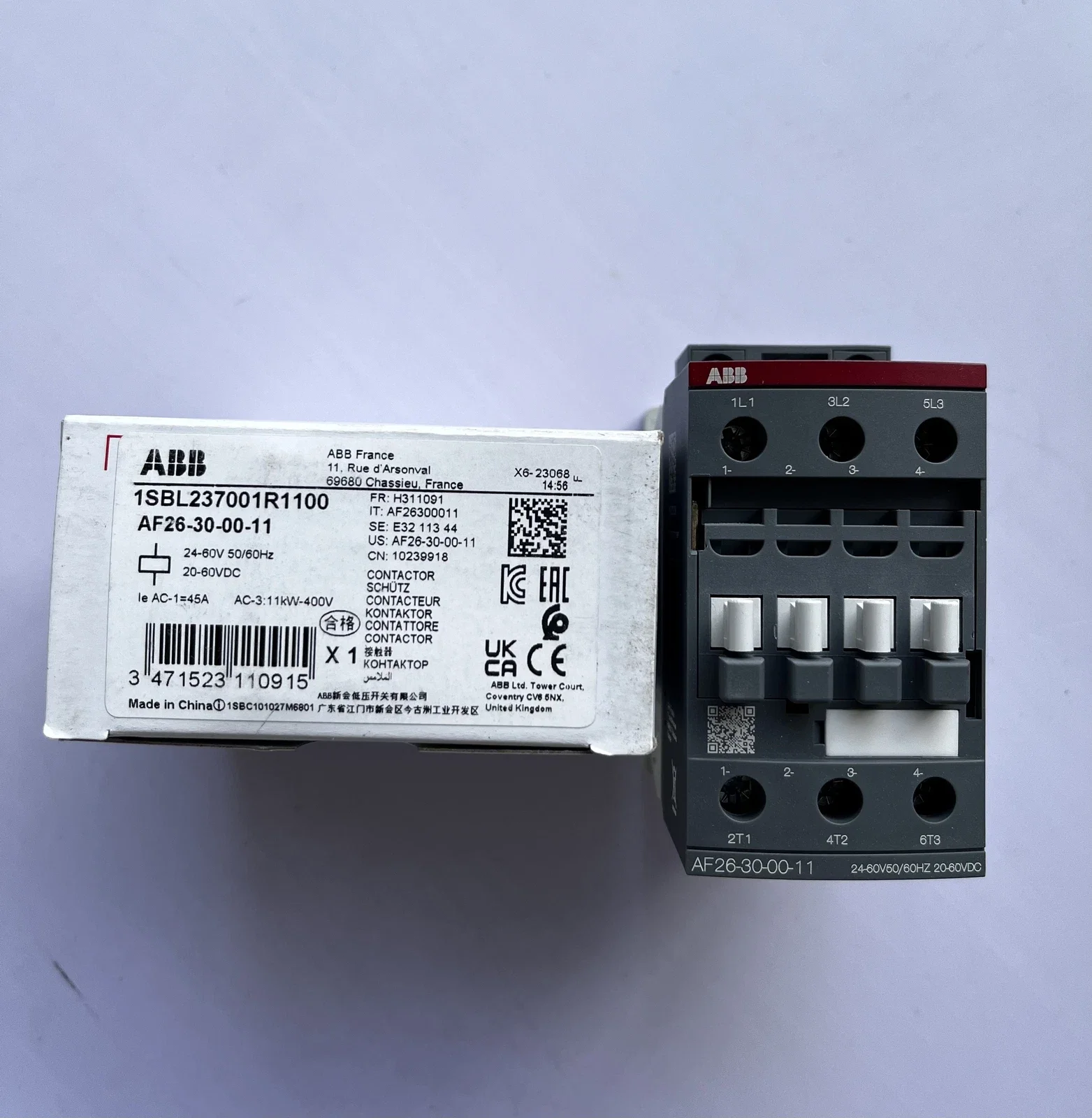 

Контактор 10239918 AF26-30-00-11*24-60V50/60HZ 20-60VDC 1SBL237001R1100