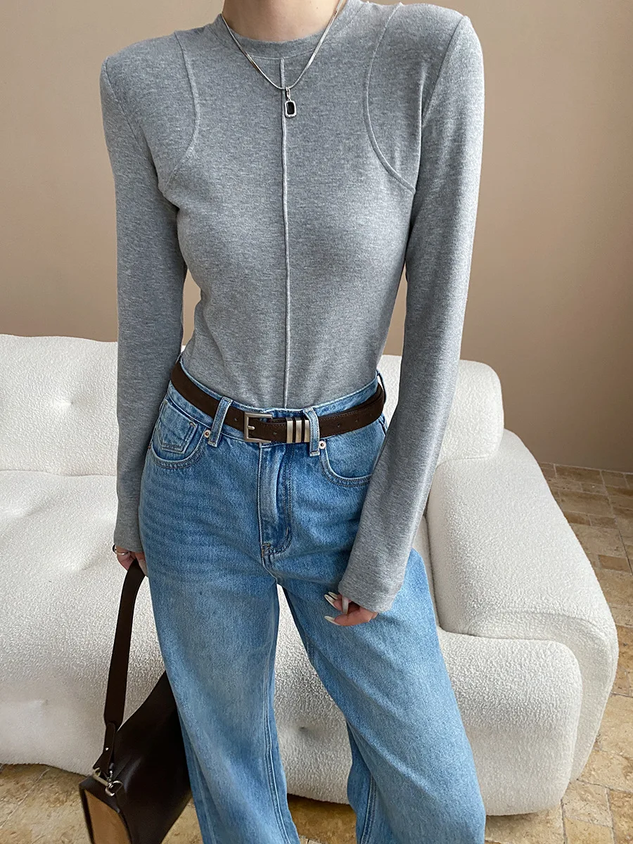 

Женская повседневная облегающая футболка с длинными рукавами и строчкой для похудения плеч