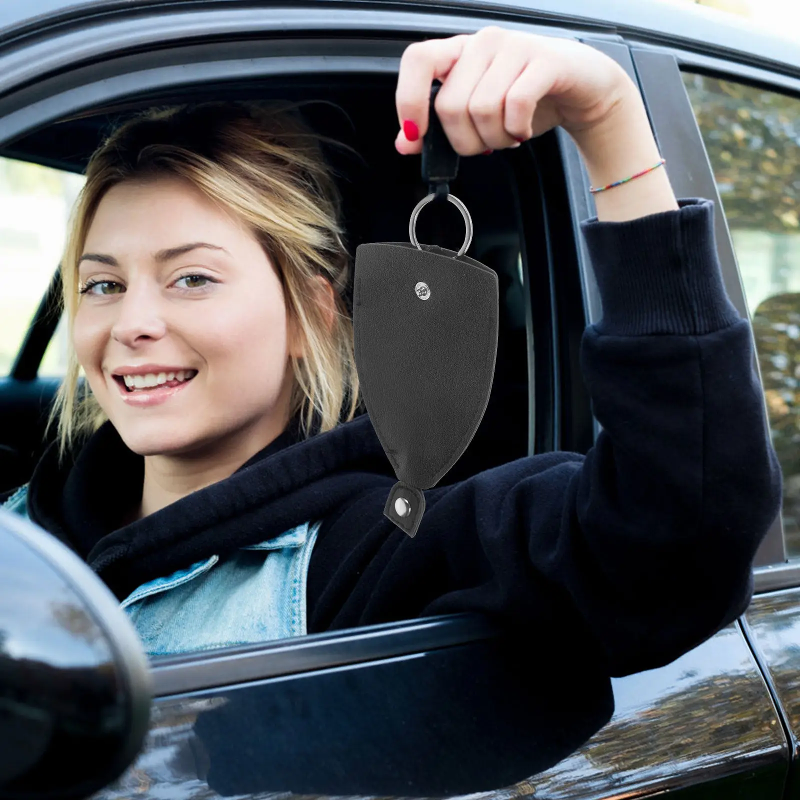 2Pcs Portable Key Bag Car Key Case Small Compact PU Material Pull-Out Design Convenient Storage Pouch for Keys view 6
