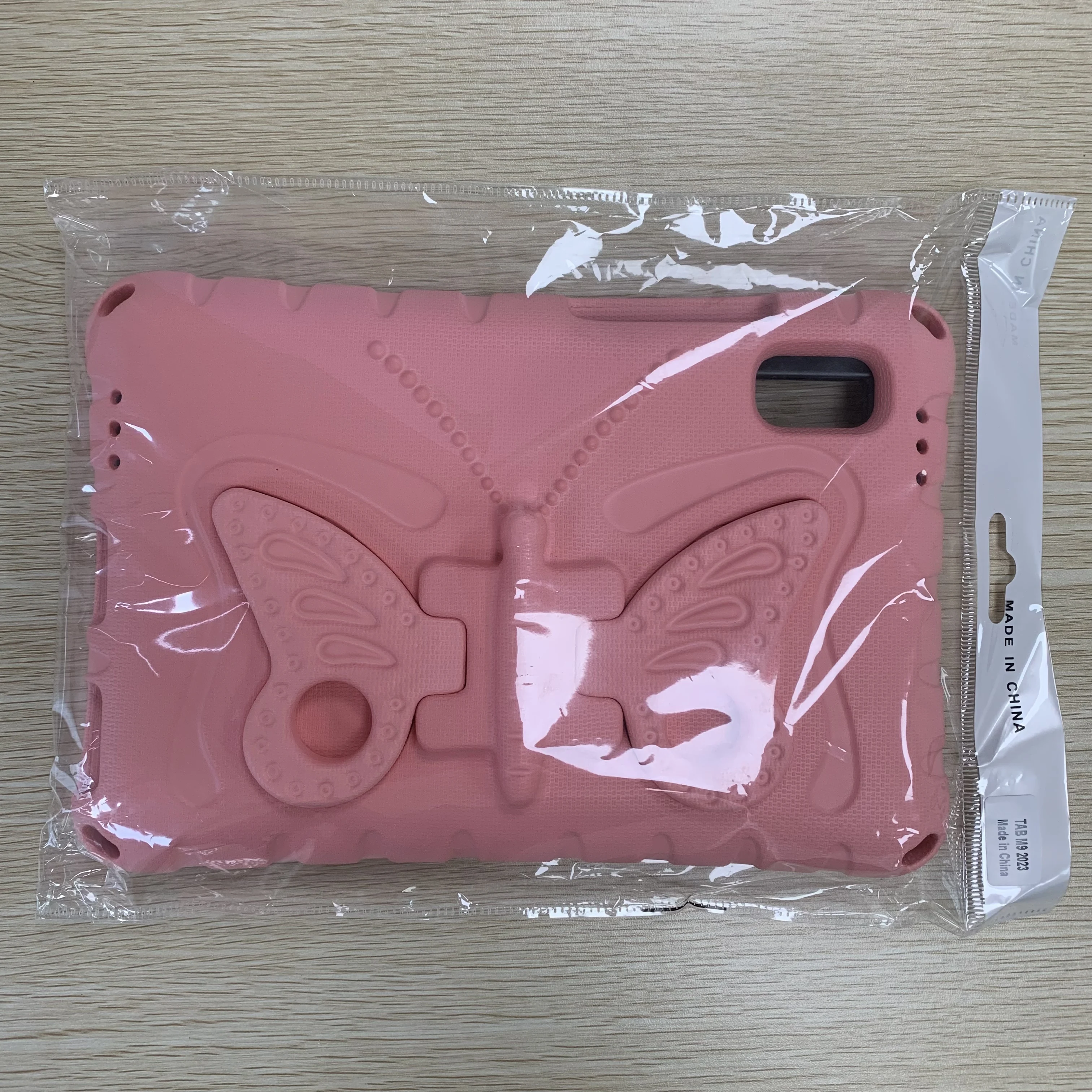 Thumbnail 3 - #27 Best Lenovo Tab M9 Cases to Buy In 2026