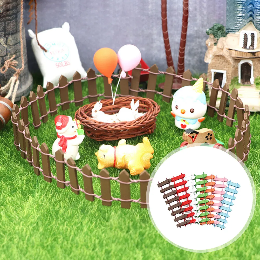 

7Pcs Miniature Colorful Wood Fence Selected Plywood and Iron Wire Mini House DIY Garden Decoration Landscape Ornament