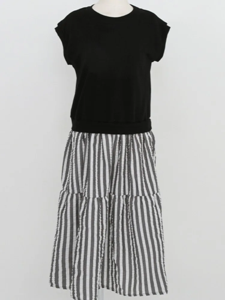 夏偽ツーピースセット Tシャツドレス女性パッチワークストライプ女性ドレス韓国ノースリーブレディーストップス Vestidos