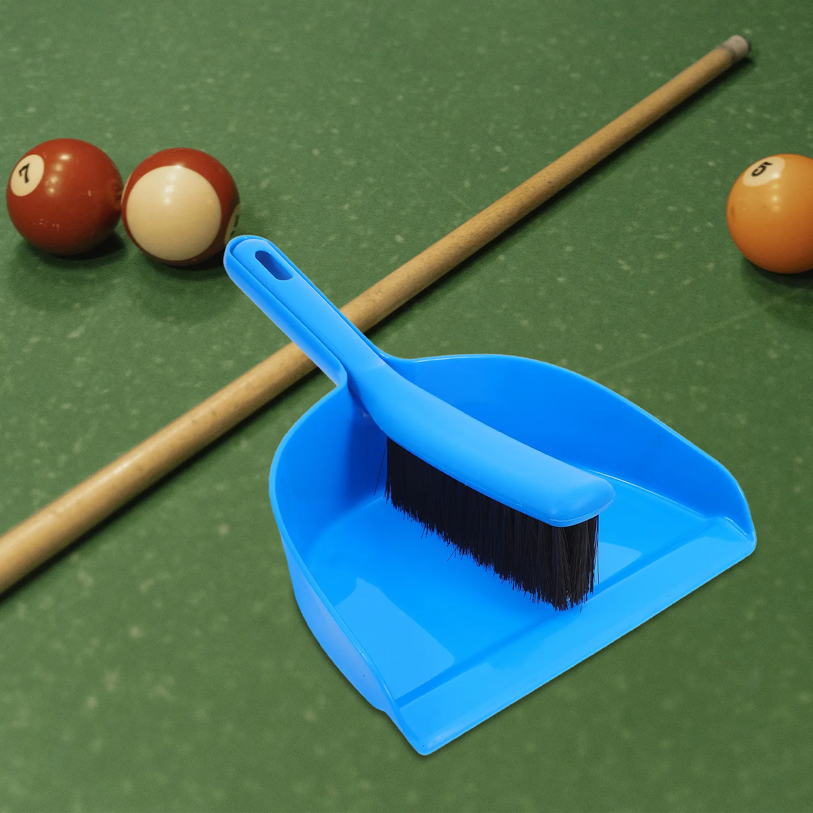 

1Set Mini Broom and Dustpan Set Desktop Cleaning Kit for Keyboard Car Vent Camera Detailing Strong Wear Resistant Plastic Desk