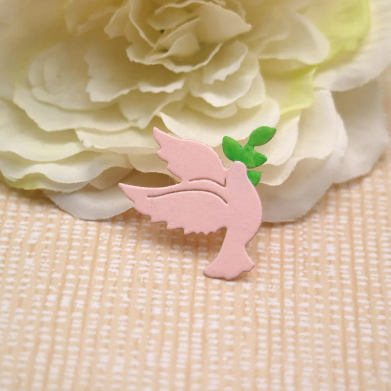 2022 Cutting Dies Animal Pigeon Bird Scrapbook Craft Die Cut Album Greeting Card Paper Cards Making Tool