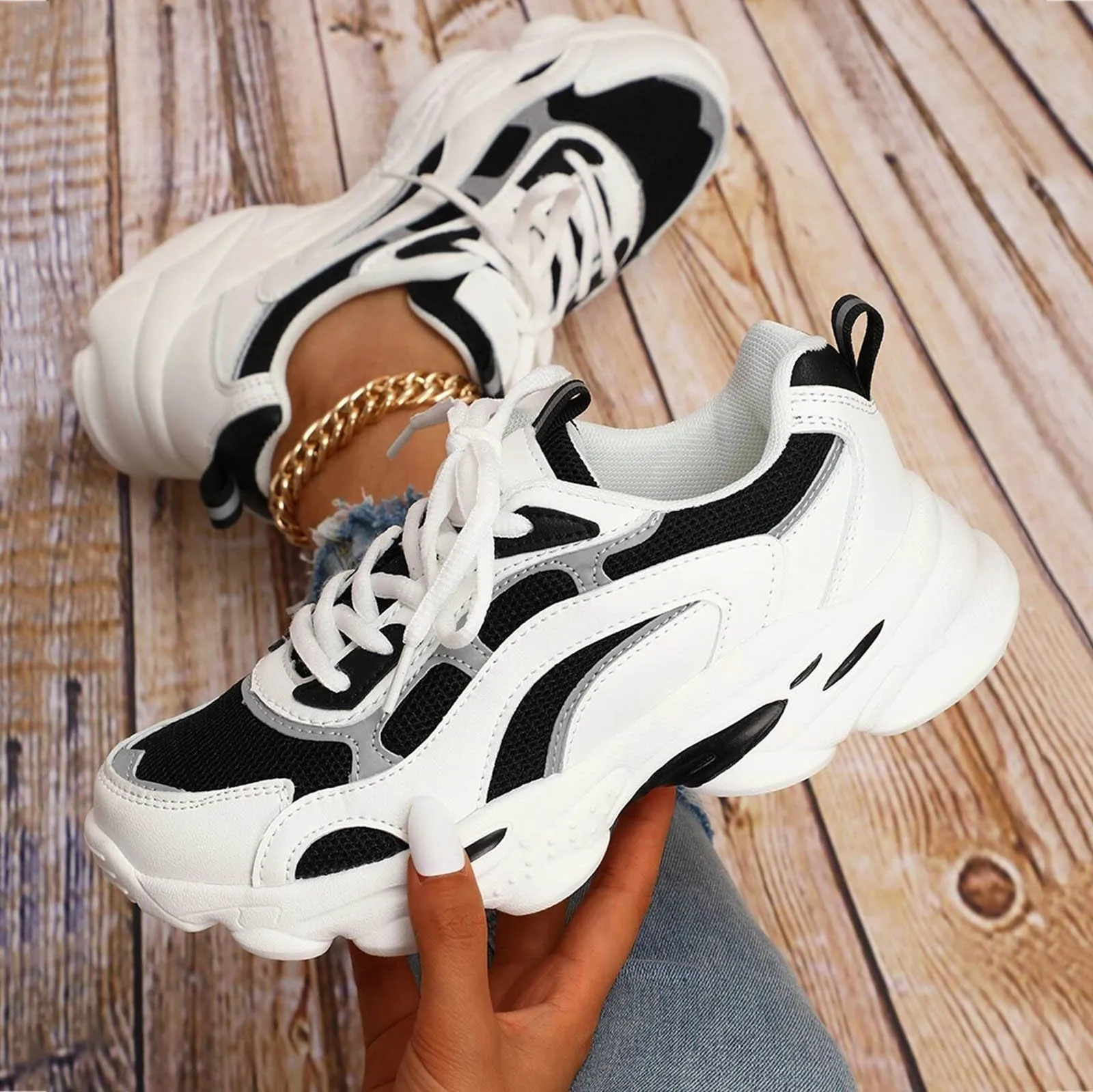 Women Vulcanize Shoes 2023 New Female Black White Platform Sneakers Fashion Thick Sole Casual Daily All Match Shoes Feminino