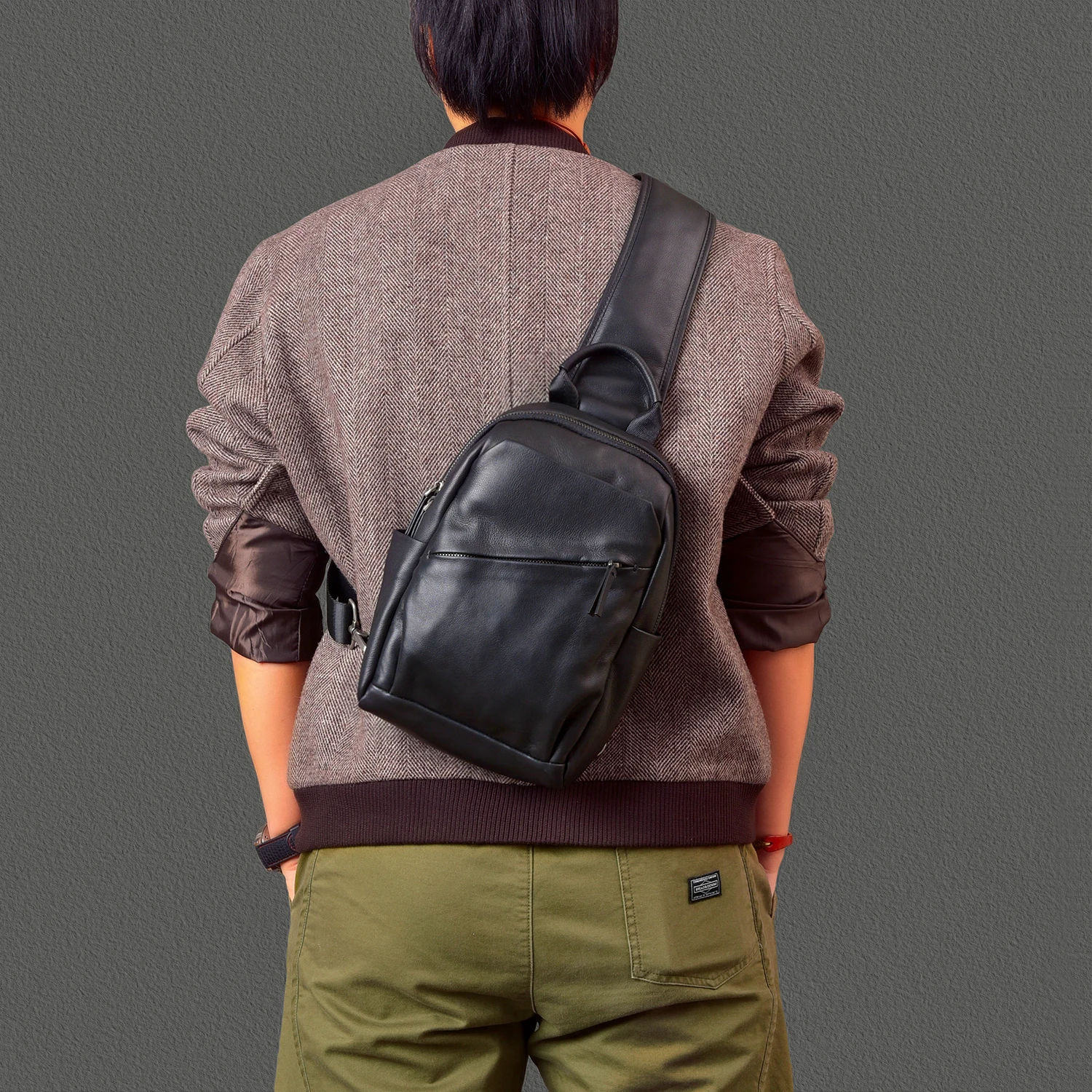 outdoor daily sport luxury genuine leather men's chest bag casual party designer handmade soft real cow leather crossbody bag