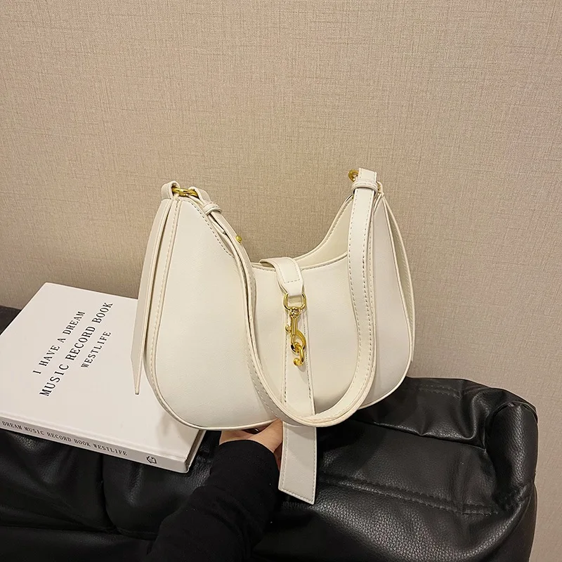 

Spring 2025 Trendy Shoulder Bag - Minimalist Underarm Purse, Chic Crossbody Handbag for Women