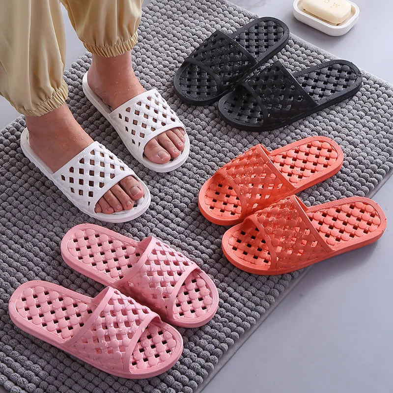 Unisex Home Non-slip Soft Bottom Leaking Shower Man and Woman Home Slippers Punching Bathroom EVA Leaky Quick-Drying Slippers