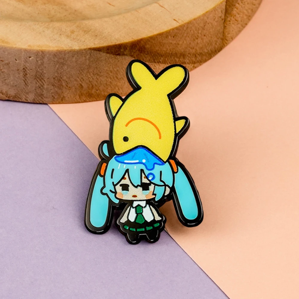 Q versão virtual ídolo peixe anime periférico esmalte pino bonito quadrinhos princesa ídolo lapela crachá acessórios