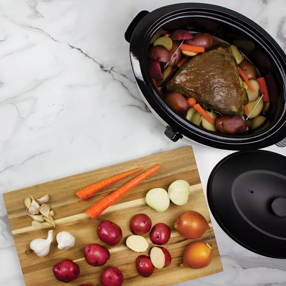 6 クォート磁器ロースター オーブン フルレンジ温度制御 6 人用 750 ワット クックウェル by The Metal Ware Corporation