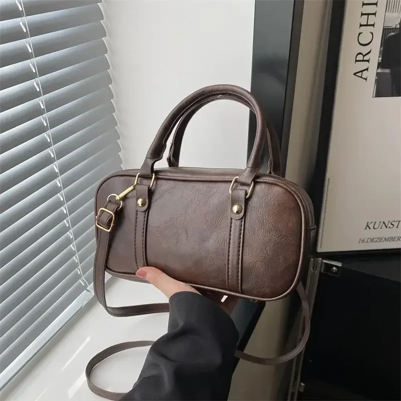 Koreańska torebka do kręgli Jesienno-zimowa damska w nowym stylu Marka modowa vintage na wszystkie mecze Torba na ramię Torba na ramię Crossbody