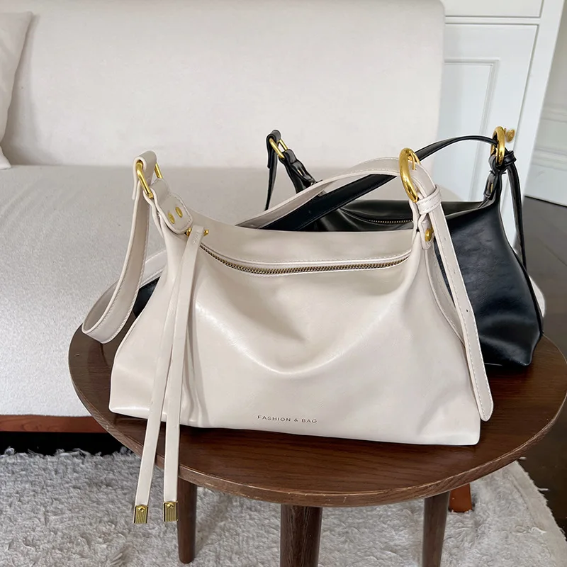 

Fashion Shoulder Bags Women Bags New Trend Commuter Crossbody Bags Soft Leather Texture Niche Leisure Versatile Small Square Bag