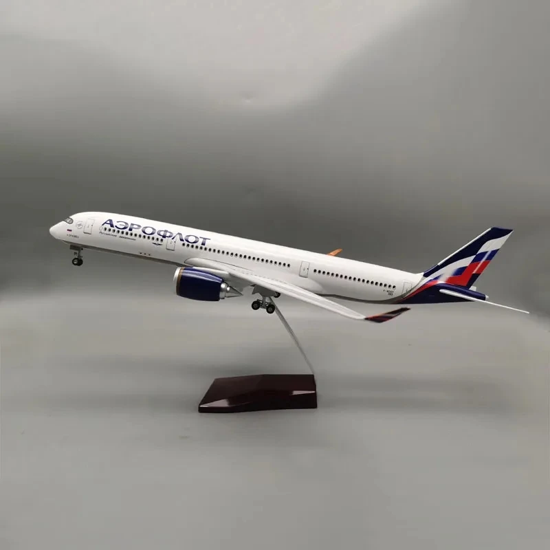 

47CM 1/142 Scale Airplane A350 Aeroflot Russian Children toys Model W Light and Wheel Resin Plane For Collection Display