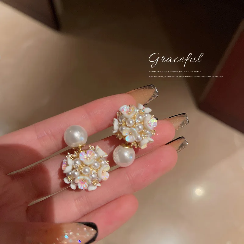 Korean Fashion Pearl Flower Stud Earrings For Women Elegant Versatile Double Side Wearing Pearl Earrings Wedding Party Lady Gift