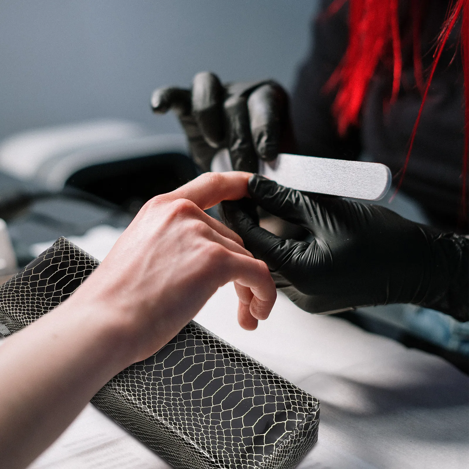 

1Pcs Waterproof Nail Hand Pillow Durable Sponge Manicure Cushion Comfortable Support for Nail Art Work