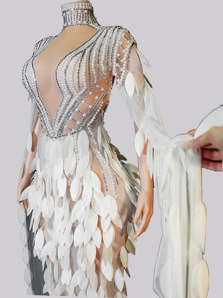 

Elegance White Pearls Long Sleeve Dress Prom Birthday Dress For Photoshoot Mesh See Through Drags Costume Evening Singer Outfit