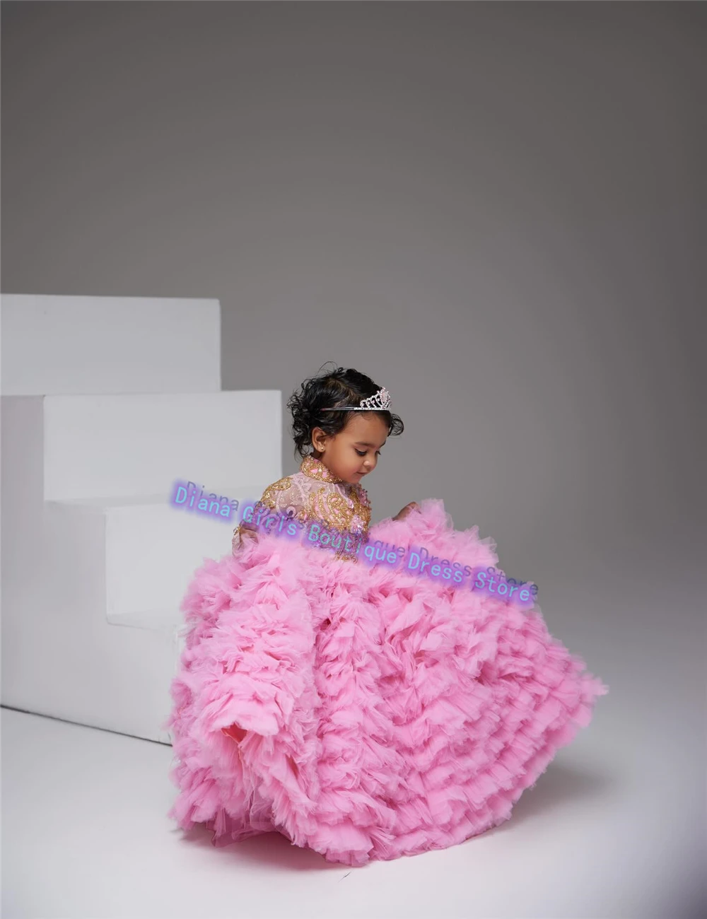 Lovely Little Girls Flower Girl Dress Pink Tulle Fluffy Layering Sequins Lace Applique For Kids Wedding Party Birthday Gowns