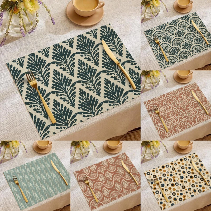 1PCS Set Luxury Table Mats Dining Table Elegant Leaf Fan Stripe Red Wave Polka Dot Pattern Placemats Golden Utensils Home Decor