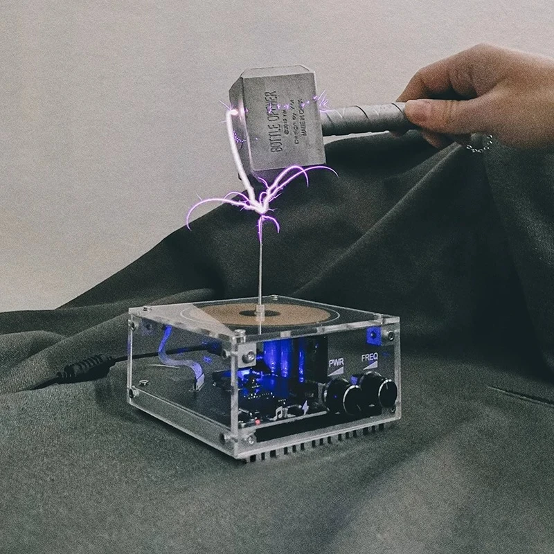 Cool Science Lightning Arc Generator Unique Tech Gadget Birthday Gift for Boys Electric Spark Display for Desk Creative Toy