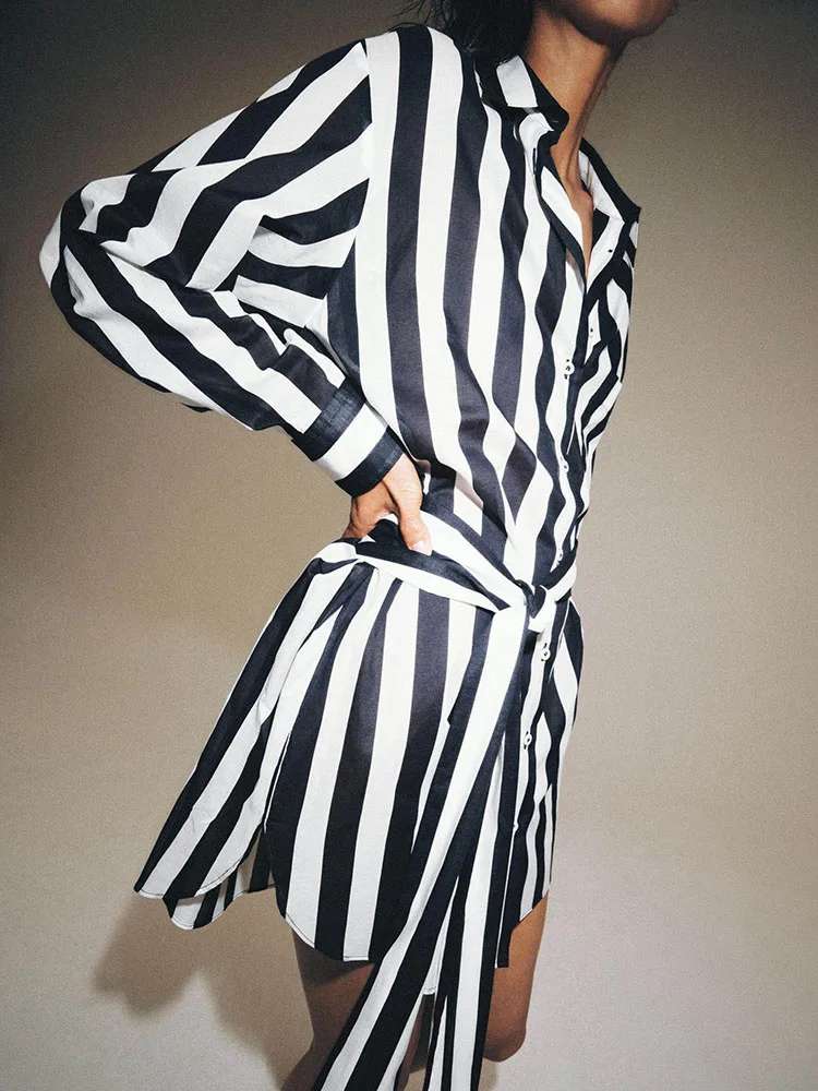 Summer New Women's Casual Stripe Long Sleeve Collared Shirt Slimming Versatile 2026 Autumn Fashion Medium Length Antibacterial