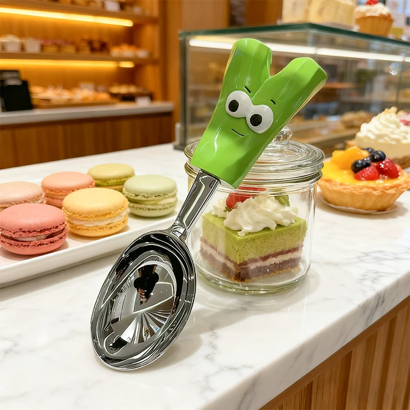 

Cute Scallion Model Spoon Creative Watermelon Ice Cream Dessert Spoon Home Utensils Soup Rice Fruit Long Handle Spoon
