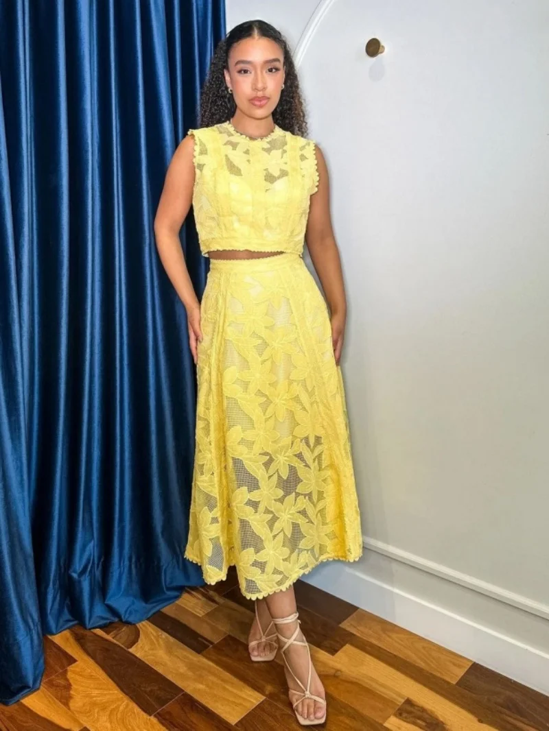 

Elegant Floral Embroidery Lace 2 Piece Sets Women Outfit 2026 Sleeveless Tank Top Long Skirt Suit Vacation Two Pieces Dress Sets