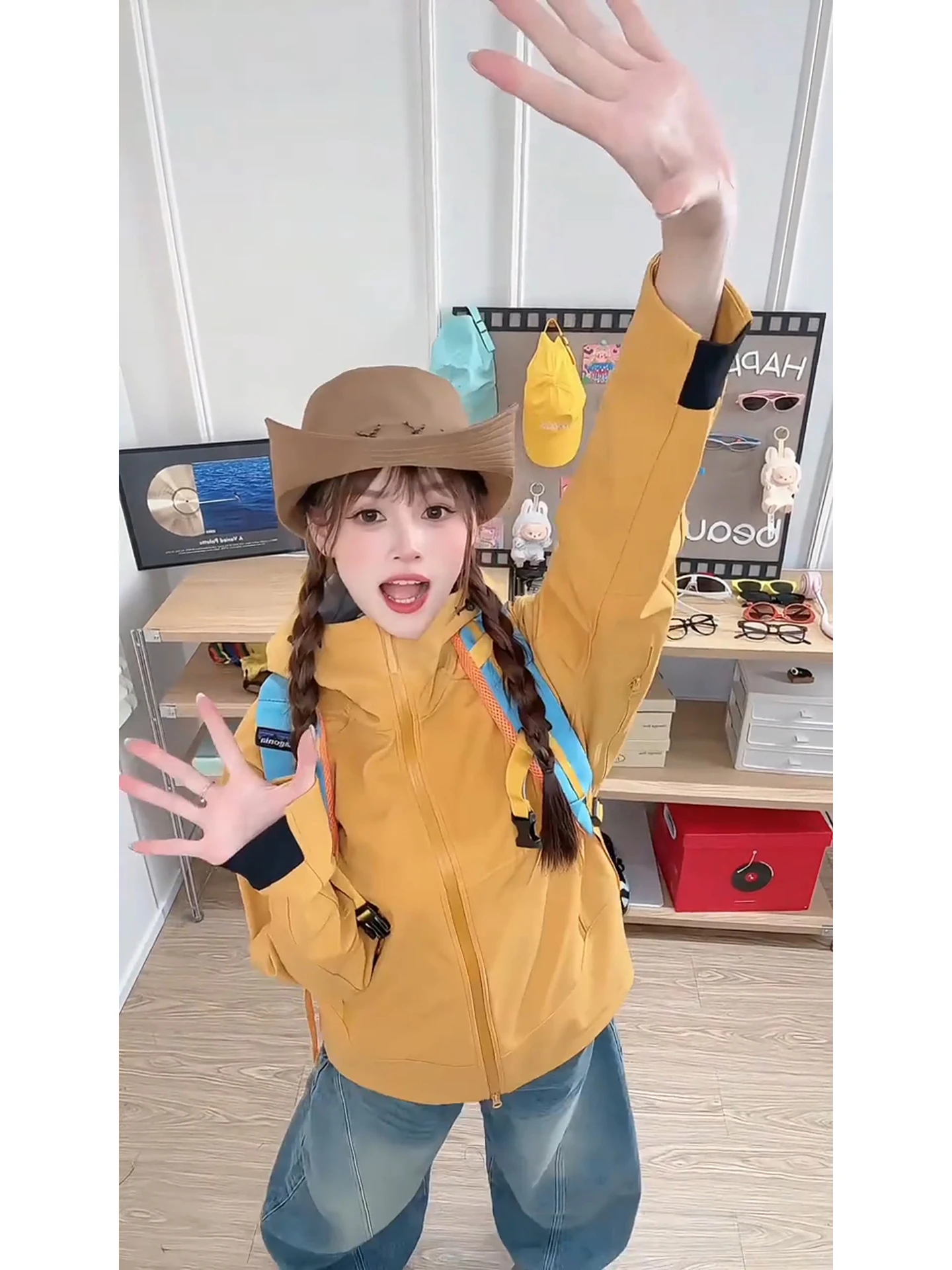 

Желтая куртка с капюшоном Dopne: ветрозащитная, водонепроницаемая рабочая одежда для активного отдыха, свободный крой, летняя, из полиэфирного волокна