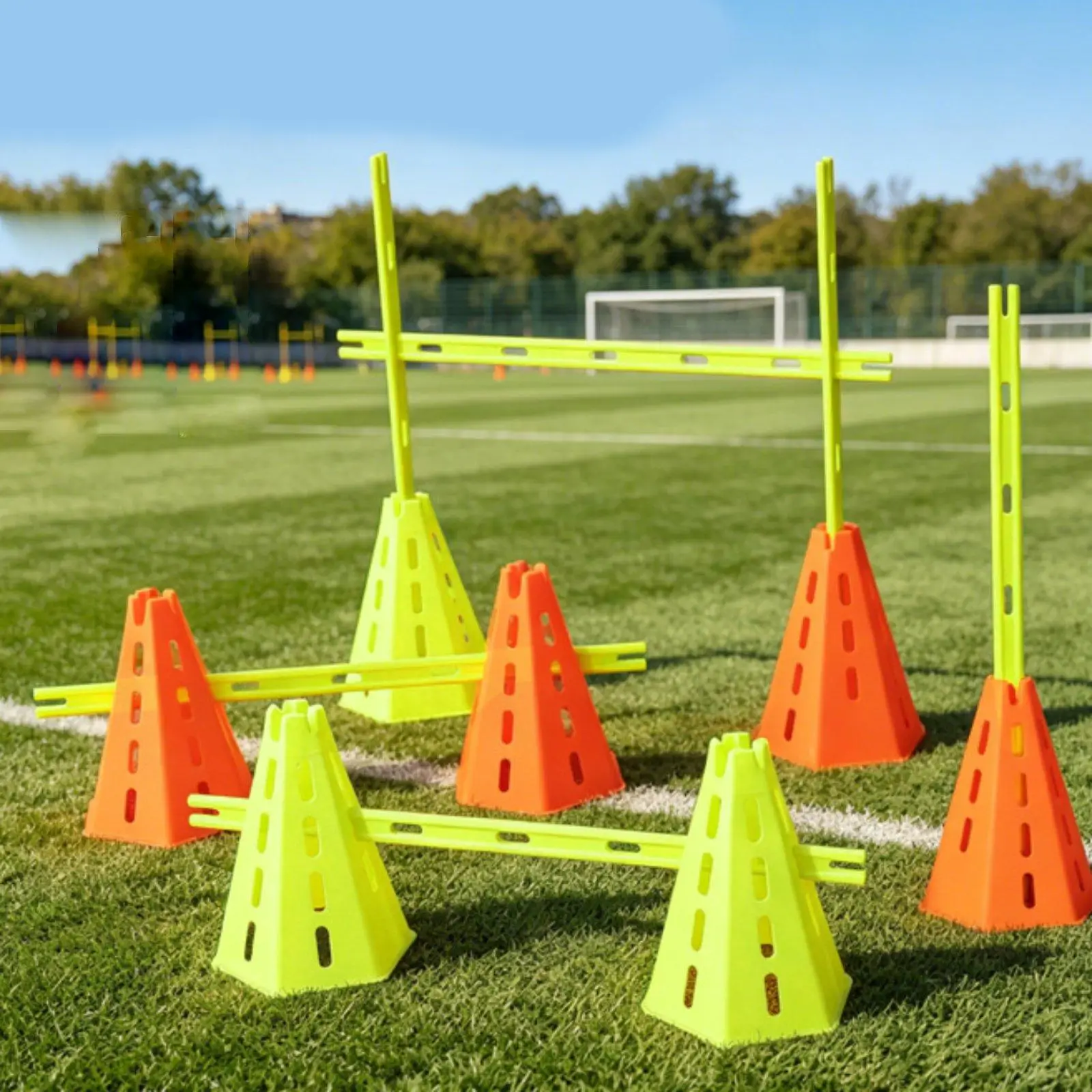 Conos de entrenamiento de agilidad de alta visibilidad, de color naranja y verde, para marcar el recorrido de obstáculos en clubes deportivos y para uso doméstico.