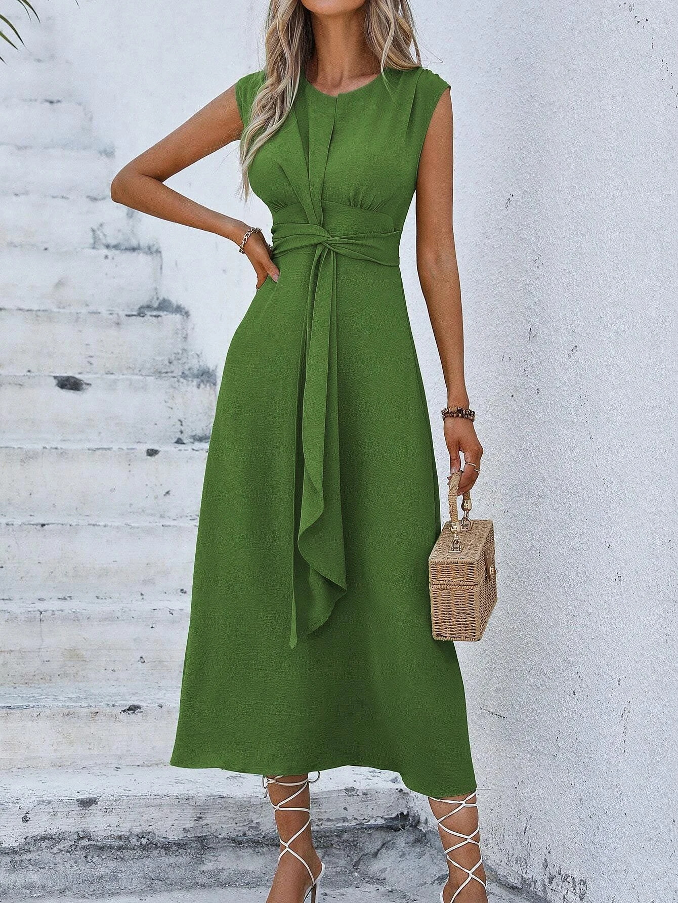 Women\'s  Summer Casual Plain Green Long Dresses Solid Sleeveless Casual Dresses Women\'s Clothing Fashion Vestidos Largos